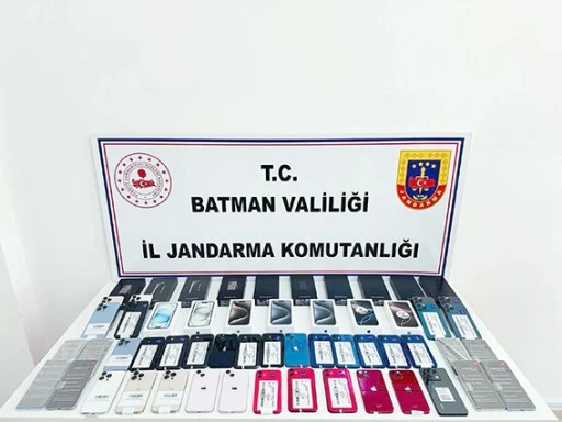 2,5 MİLYON TL DEĞERİNDE KA&Ccedil;AK TELEFON ELE GE&Ccedil;İRİLDİ