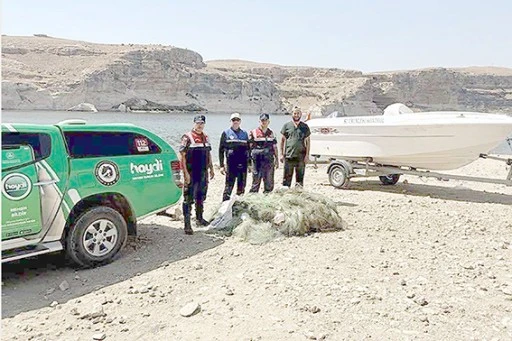 2.900 METRELİK KA&Ccedil;AK VE HAYALET AĞA EL KONULDU
