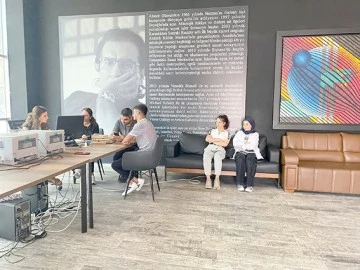 2 BİN 386 &Ouml;ĞRENCİYE REHBERLİK HİZMETİ VERİLDİ