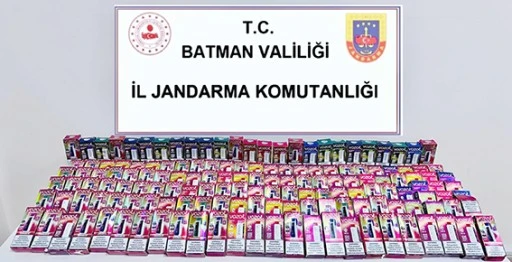 210 ADET KAÇAK ELEKTRONİK SİGARA ELE GEÇİRİLDİ