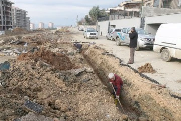 23 BİN 750 METRE KANALİZASYON HATTI D&Ouml;ŞENDİ