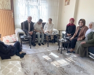 ŞEHİT &Ccedil;OCUKLARINA ANNELER G&Uuml;N&Uuml; ZİYARETİ