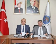 BELEDİYEDEN &Uuml;NİVERSİTE &Ouml;ĞRENCİLERİNE &Uuml;CRETSİZ YEMEK