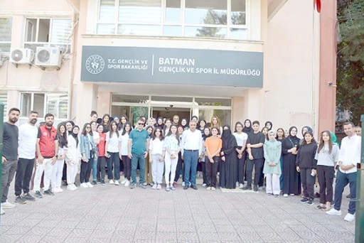 320 GEN&Ccedil; &Ccedil;ANAKKALE&rsquo;Yİ GEZECEK