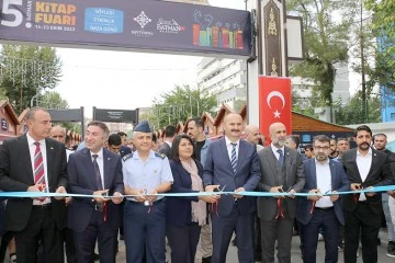 5. KİTAP FUARI KAPILARINI KİTAPSEVERLERE A&Ccedil;TI