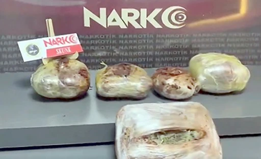 8 KİLO 450 GRAM UYUŞTURUCU MADDE ELE GE&Ccedil;İRİLDİ