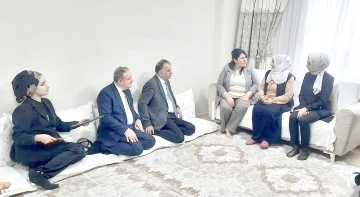 AİLELERİ ZİYARET EDEREK İHTİYA&Ccedil; VE TALEPLERİNİ DİNLEDİ