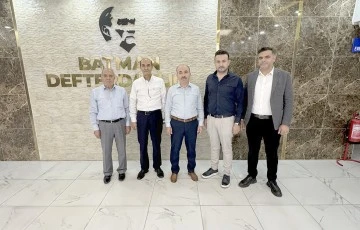 AK PARTİ&rsquo;DEN KURUM ZİYARETLERİ