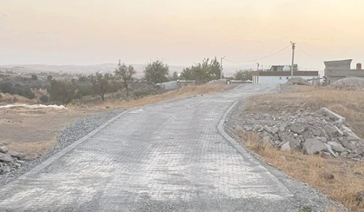 BACAK MEZRASINDA PARKE TAŞI D&Ouml;ŞEME TAMAMLANDI