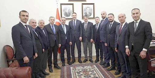 BAKAN BAYRAKTAR’A BATMAN İÇİN STRATEJİK ZİYARET