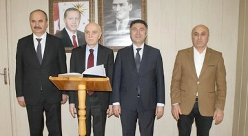 BAKAN YARDIMCISI ERDİL&rsquo;DEN REKT&Ouml;R DEMİR&rsquo;E ZİYARET