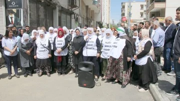 BARIŞ ANNELERİ &lsquo;ADALET N&Ouml;BETİNİ&rsquo; SONLANDIRDI