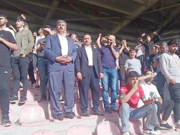 BAŞKAN &Ccedil;İFT&Ccedil;İ &ldquo;TEBRİKLER PETROLSPORUMUZ&rdquo;