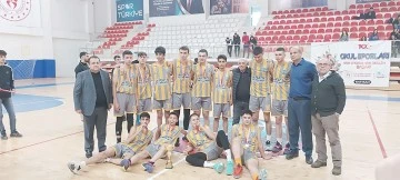 BASKETBOL&rsquo;DA MEHMET AKİF ERSOY R&Uuml;ZG&Acirc;RI; 100-44