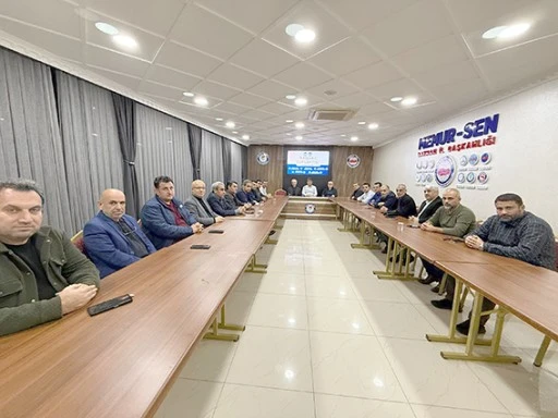 BATMAN D&Uuml;Ş&Uuml;NCE VE İNAN&Ccedil; &Ouml;ZG&Uuml;RL&Uuml;Ğ&Uuml; PLATFORMU AYLIK TOPLANTISINI GER&Ccedil;EKLEŞTİRDİ