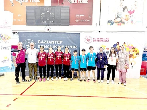 BATMAN MASA TENİSİNDE T&Uuml;RKİYE FİNALLERİNDE