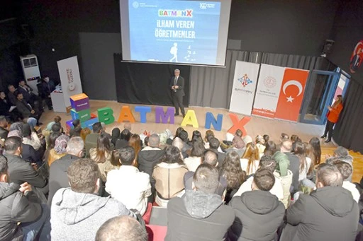 BATMANX K&Ouml;Y OKULU &Ouml;ĞRETMENLERİYLE BULUŞTU