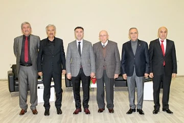 BAT&Uuml;&rsquo;DE &lsquo;TECR&Uuml;BE KONUŞUYOR&rsquo; S&Ouml;YLEŞİSİ D&Uuml;ZENLENDİ