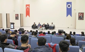 BAT&Uuml;&rsquo;DE YURTDIŞI BURS OLANAKLARI KONFERANSI D&Uuml;ZENLENDİ