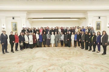 BAYAN CANALP, &Ccedil;ANKAYA K&Ouml;ŞK&Uuml;NDE İFTARA KATILDI