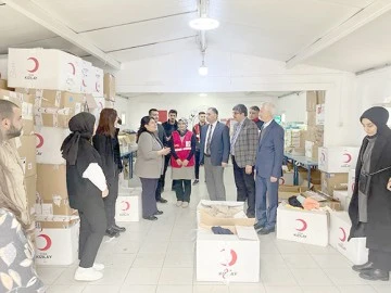 BAYAN CANALP&rsquo;TAN, KIZILAY, İHH VE &Ouml;ZG&Uuml;R-DER&rsquo;E ZİYARET