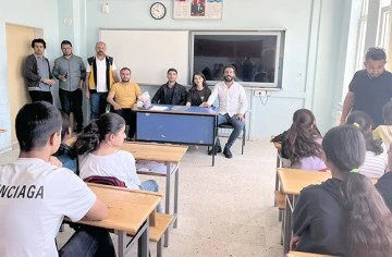 BELEDİYE SAĞLIK EKİBİ, &Ouml;ĞRENCİLERİ BİLGİLENDİRDİ