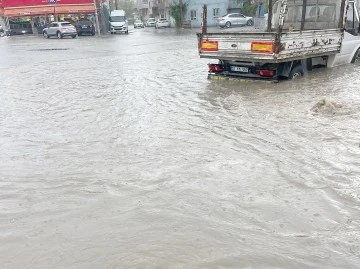 BELEDİYE TEMİZLİK EKİPLERİ BAYRAM SABAHINA KADAR &Ccedil;ALIŞTI