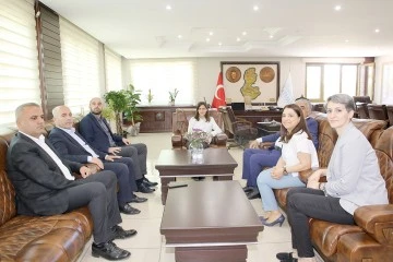 BEŞİRİ BELEDİYESİNDEN EŞ BAŞKAN S&Ouml;N&Uuml;K&rsquo;E ZİYARET