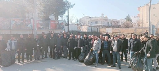 BEŞİRİ'DE TEMİZ &Ccedil;EVRE SEFERBERLİĞİ