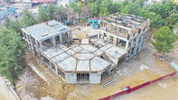 BEŞİRİ H&Uuml;K&Uuml;MET KONAĞI İNŞAATI DEVAM EDİYOR