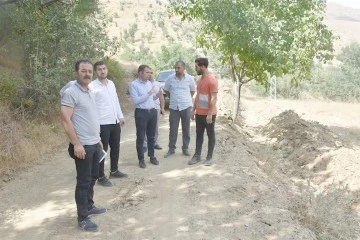 BETON YOL &Ccedil;ALIŞMALARI YERİNDE İNCELENDİ
