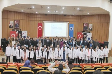 BEYAZ &Ouml;NL&Uuml;K GİYME T&Ouml;RENİ D&Uuml;ZENLENDİ