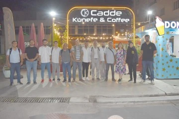 CADDE K&Uuml;NEFE SAHA MUHABİRLERİNİ AĞIRLADI