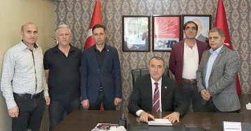 CHP&rsquo;Lİ YAŞAR &ldquo;BASIN &Ouml;ZG&Uuml;RL&Uuml;Ğ&Uuml; KISITLANIYOR&rdquo;