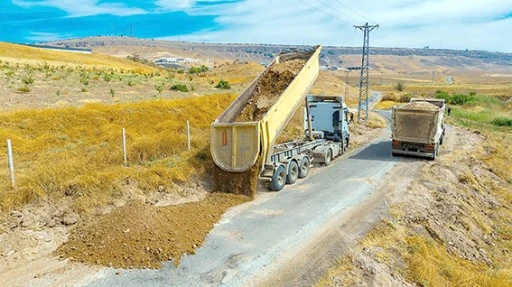 DANALI VE AYRANCI YOLU GENİŞLETİLDİ