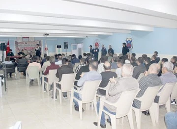 DENGBEJ-AŞIKLAR CEZA İNFAZ KURUMUNDA KONSER VERDİ