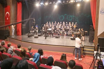 DEPREM Y&Ouml;RELERİNE AİT T&Uuml;RK&Uuml;LER SESLENDİRİLDİ