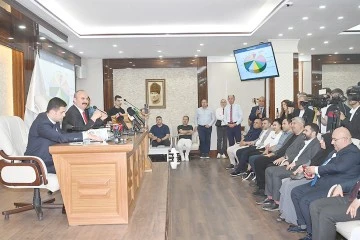 DİJİTAL MEDYANIN GELECEĞİ BATMAN&rsquo;DA MASAYA YATIRILDI