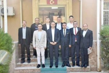 EKREMOĞLU, BAL &Uuml;CRETİNİ MEHMET&Ccedil;İK VAKFI VE BESİCİLERE BAĞIŞLADI