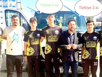 ENES &Ccedil;AKAR, T&Uuml;RKİYE İKİNCİSİ OLDU