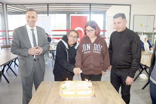 ENGELLİ AKTİF YAŞAM MERKEZİ&rsquo;NDE MORAL G&Uuml;N&Uuml;