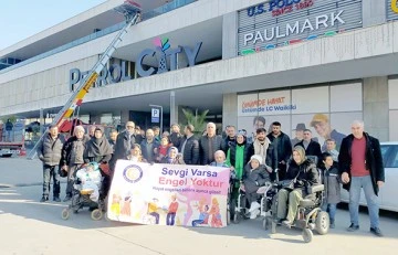 ENGELLİ GEN&Ccedil;LER SİNEMADA BULUŞTU