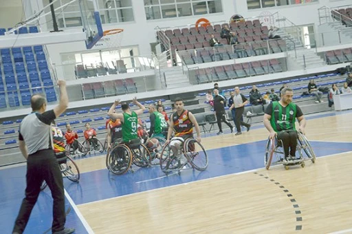 ENGELLİLER, DEPLASMANDA KAYBETTİ