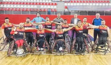 ENGELLİLER G&Ouml;Z&Uuml;N&Uuml; PLAY-OFF&rsquo;A DİKTİ