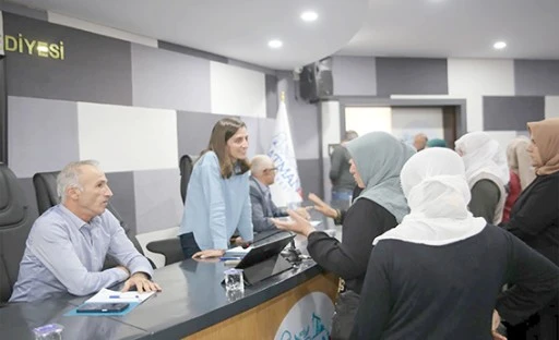 EŞ BAŞKANLAR &Ccedil;ALIŞMALAR HAKKINDA BİLGİ VERDİ