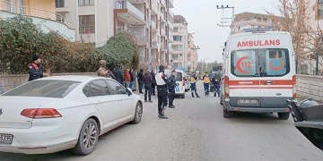 ESNAF, DEDAŞ PERSONELİNİ REHİN ALDI