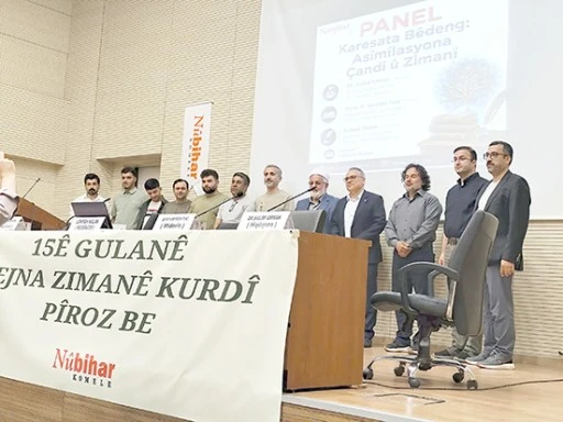 “EVLERİMİZİ BİRER DİL OKULUNA DÖNÜŞTÜRMELİYİZ”