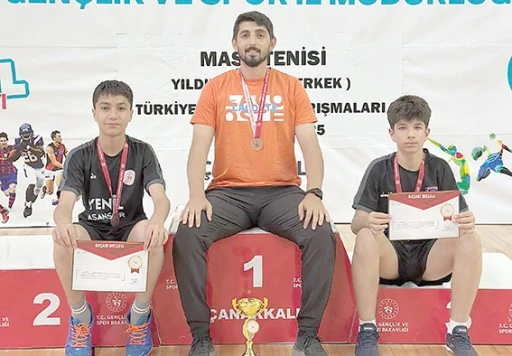 FATİH ORTAOKULU &Ouml;ĞRENCİLERİNDEN T&Uuml;RKİYE &Uuml;&Ccedil;&Uuml;NC&Uuml;L&Uuml;Ğ&Uuml;