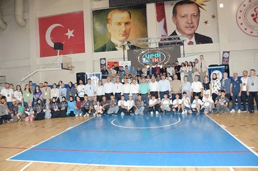 FESTİVALDE &Ouml;D&Uuml;LLER SAHİPLERİNİ BULDU