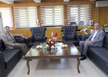 FIRAT &Uuml;NİVERSİTESİ REKT&Ouml;R&Uuml;NE ZİYARET